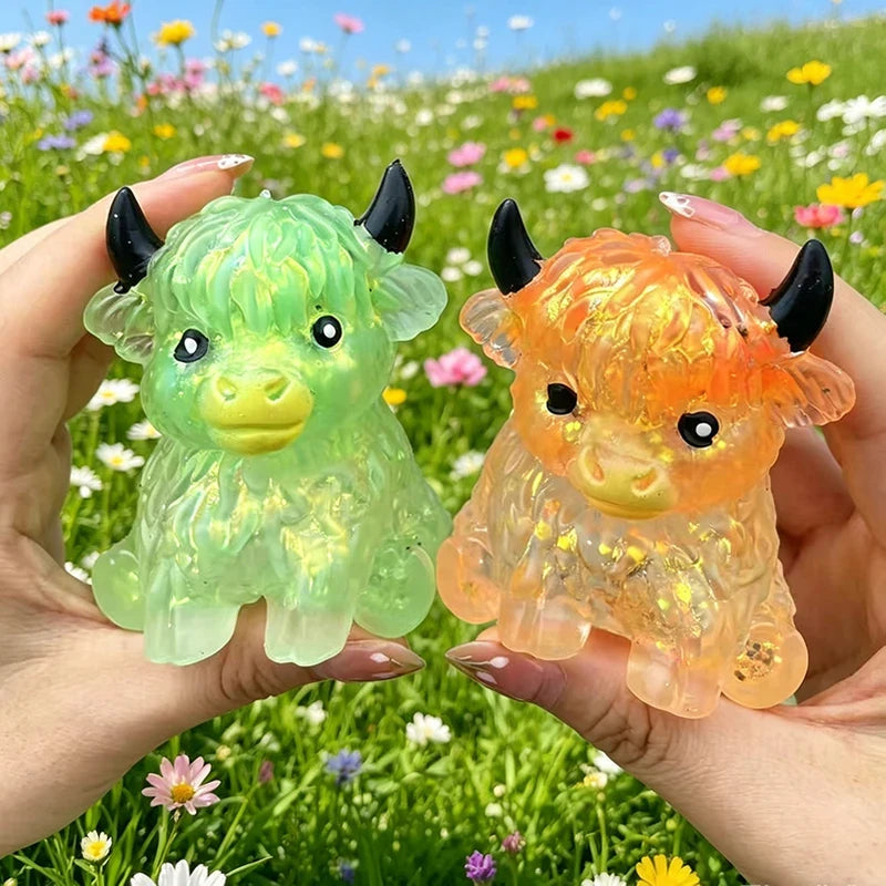 Glitter Highland Cow Squishy Squeeze Toy 🐄